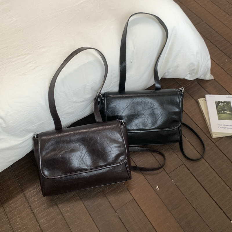 2026 new tote women's spring/summer, trendy retro design, niche single-shoulder crossbody bag, fashionable and stylish