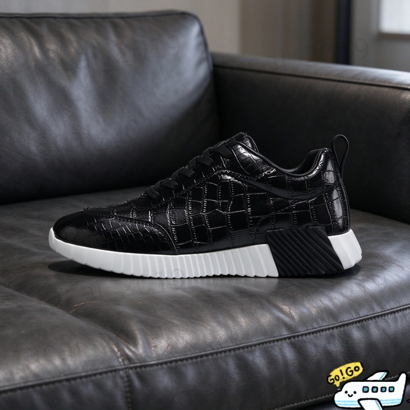 Designer Shoes H Sport Running Shoes Shock Absorbing Retro Patchwork Sneakers Breathable Mesh Material Durable Wear Resistant For Men Women Casual S
