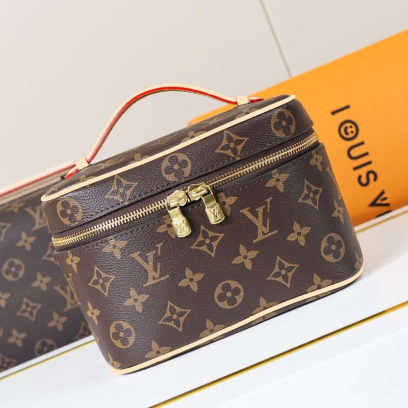 Designer Bag Makeup Bag Luxury Cosmetic er Women's Handbag Purse Cowhide travel Bag Toiletry Bag Brown vanity designer cosmetic bag