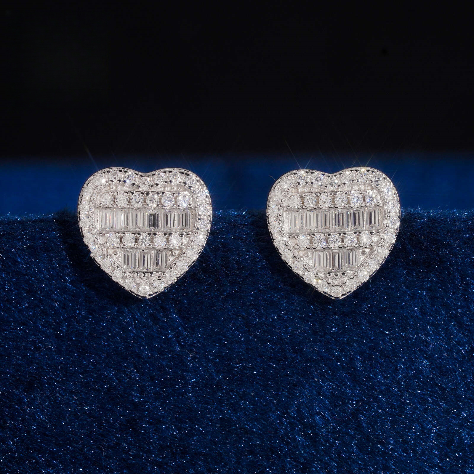 Independent online store, : Popular trapezoid-shaped moissanite earrings, S925 silver, heart-shaped, hip-hop style, earrings