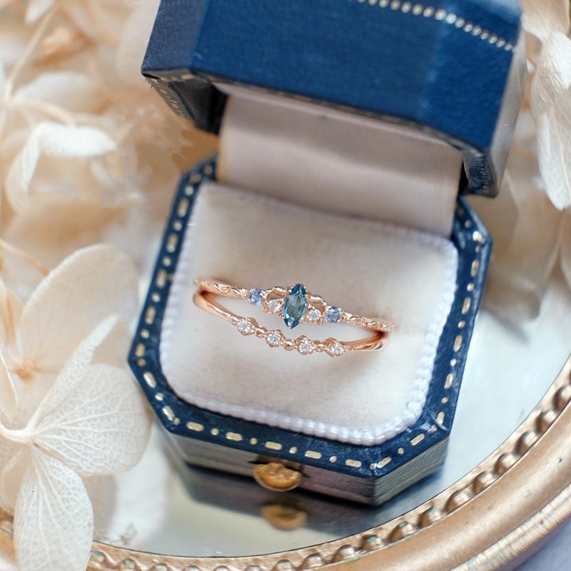 Japanese-style fresh and elegant personality simple blue topaz delicate gold-plated stackable open ring