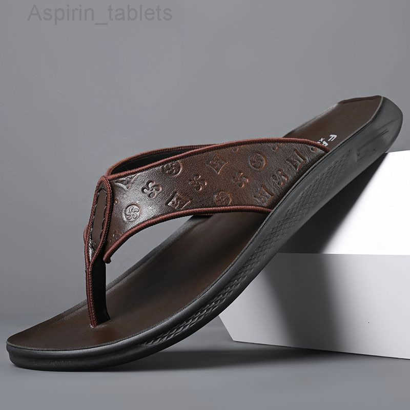 Slippers 2026 Summer New Embossed Design Casual Trend Anti Slip Men Flip Flops High Quality Beach Versatile Slippers Size 38-44 Free Shipping D26101