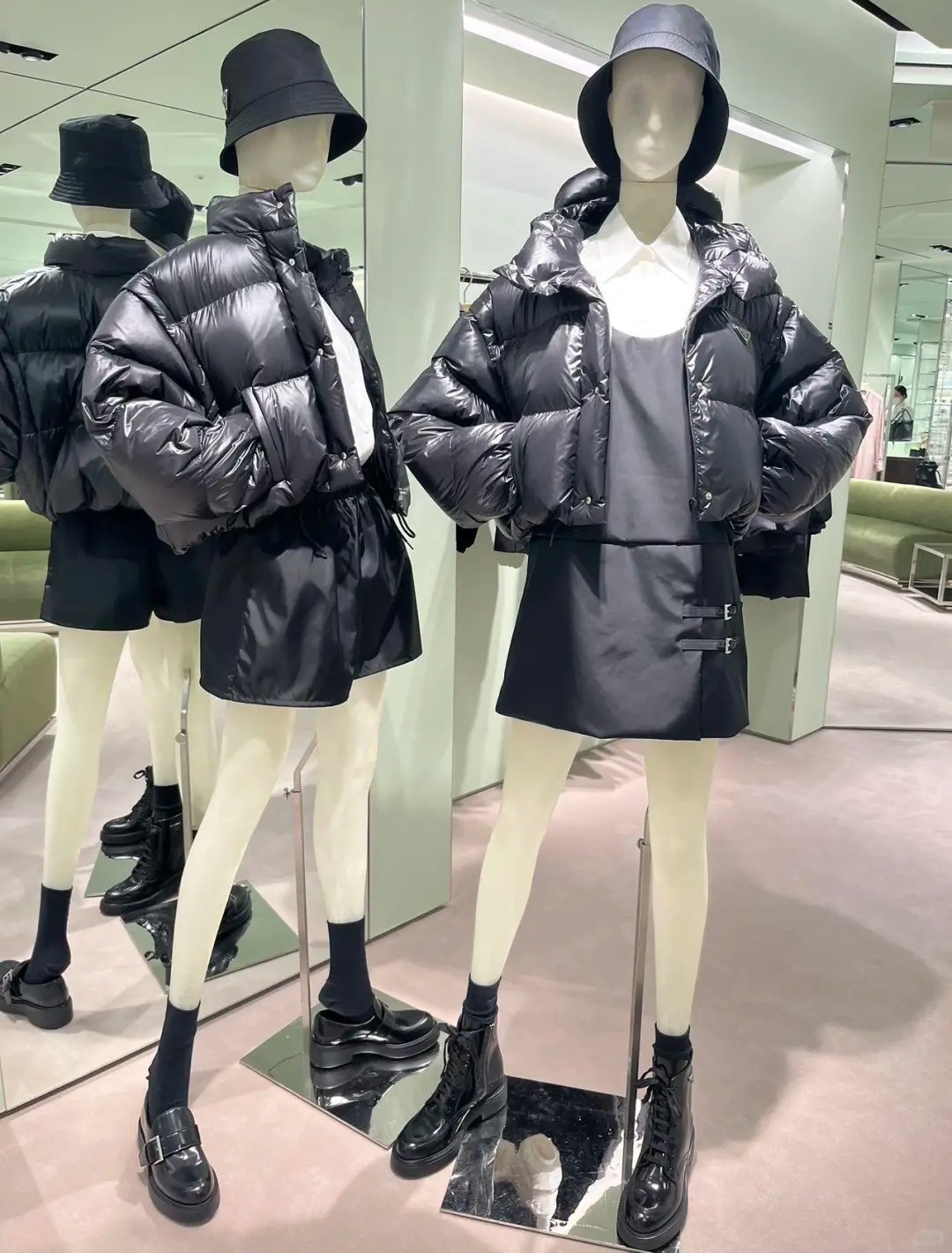 Women Cropped Down Coat 2 in 1 Puffer Vest Removable Sleeves Stand Collar Snap Button Elastic Cuffs Recycled Nylon Black White Pink Blue