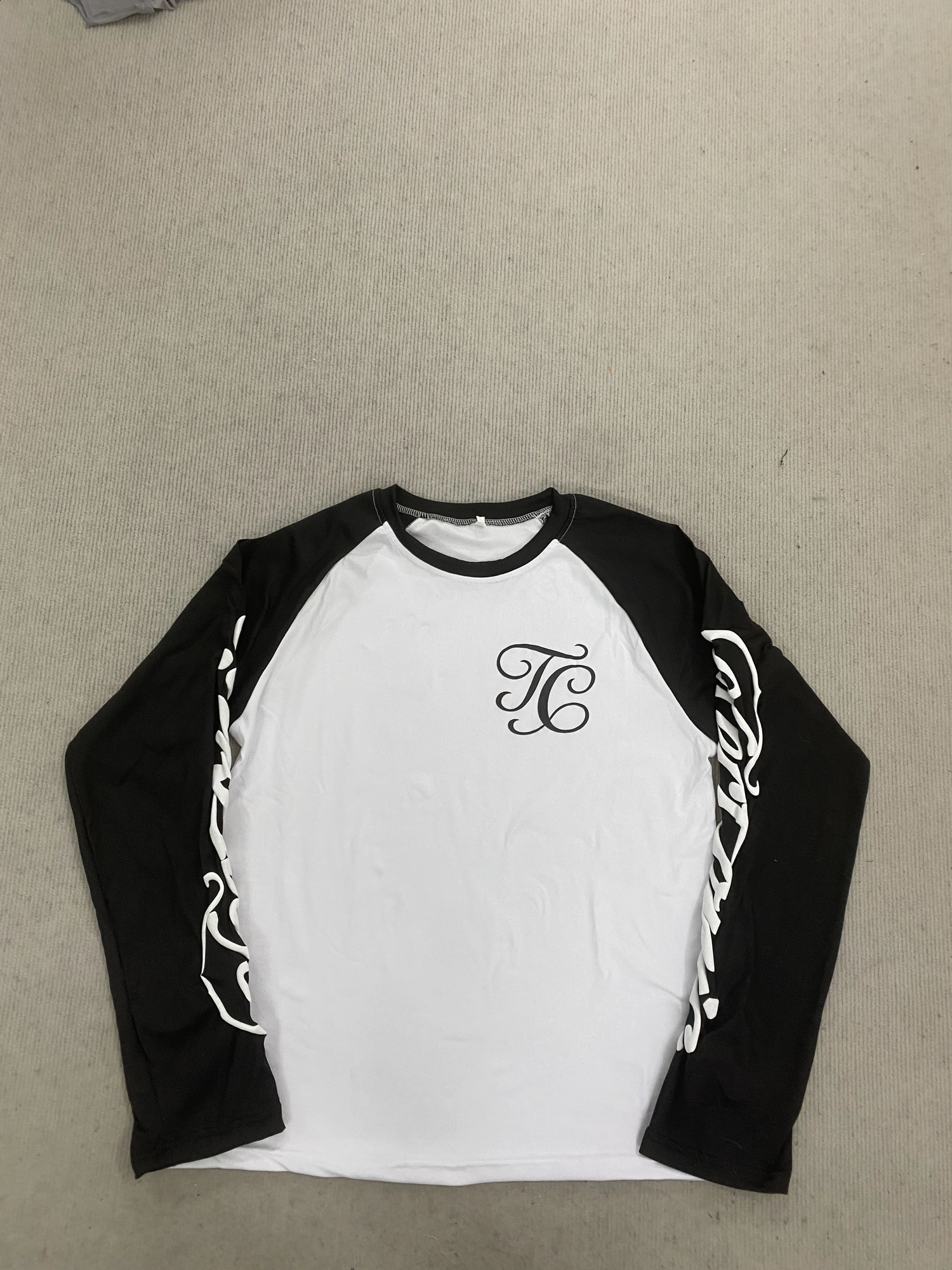 Printed Round Neck Long Sleeved Dark Autumn Top Men's and Women's Clothing T-Shirt Versatile Loose Splicing 261017