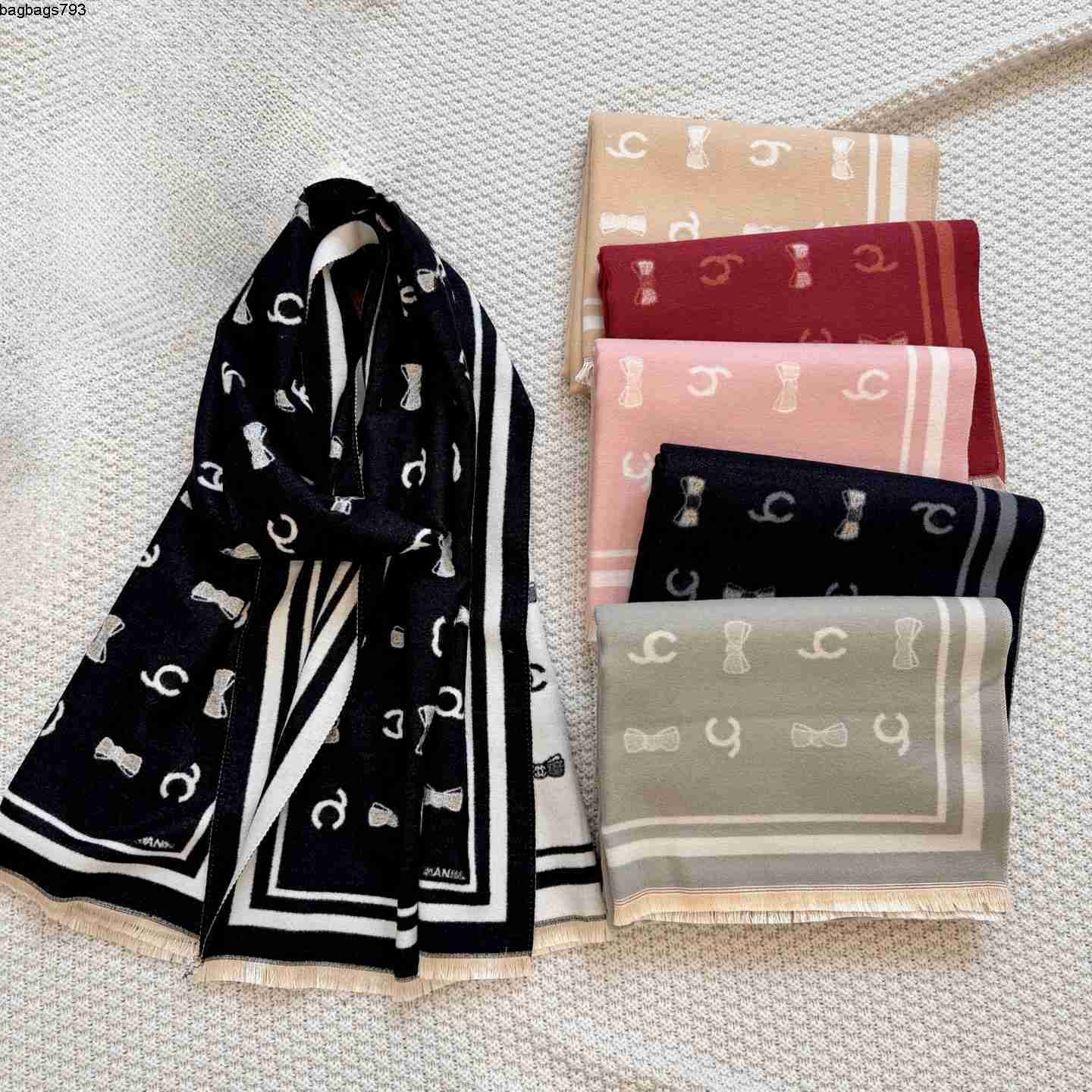 Scarves Top quality 1 1 Designer Scarf Cashmere Scarves Winter Warm Womens and Mens wool Wraps Size 60X180cm