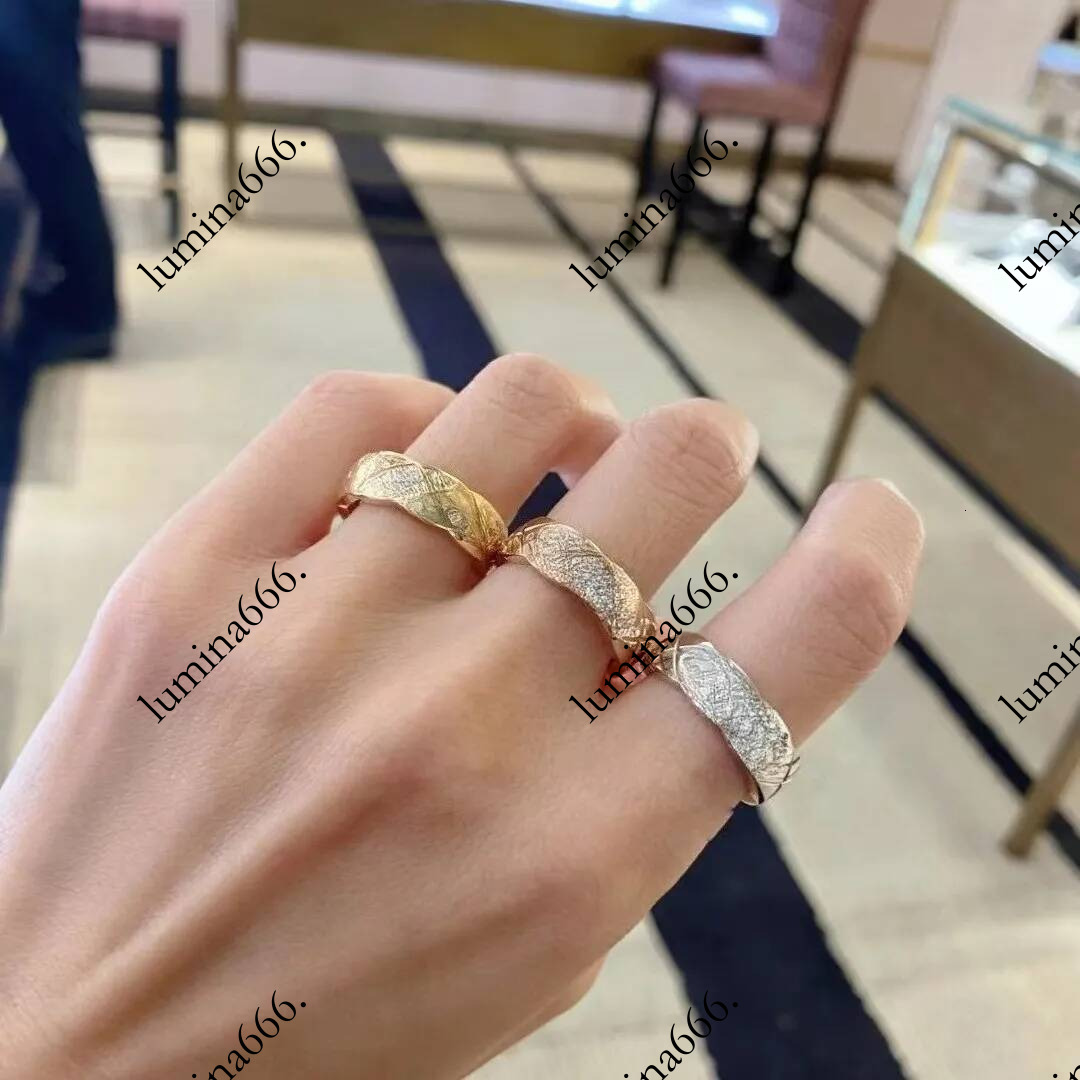 Gold Plated rings for woman Men Designer Ring Couple Diamond unisex Wedding ring party gift jewelry size 5 10