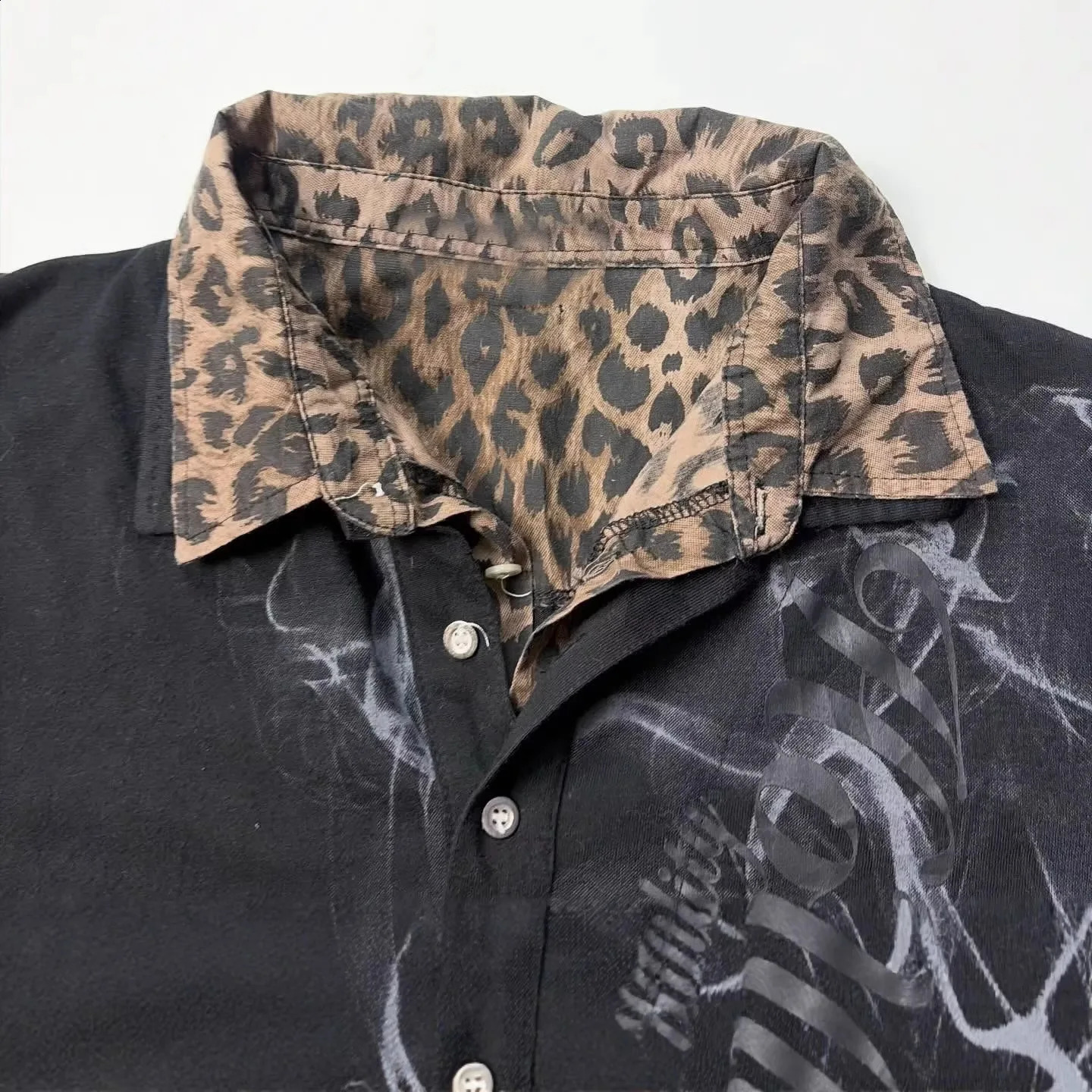 Y2K Leopard Collar Vintage Polo Shirt Short Sleeve Gothic Slim Fit Casual Streetwear T-shirt with Letter Print 261014
