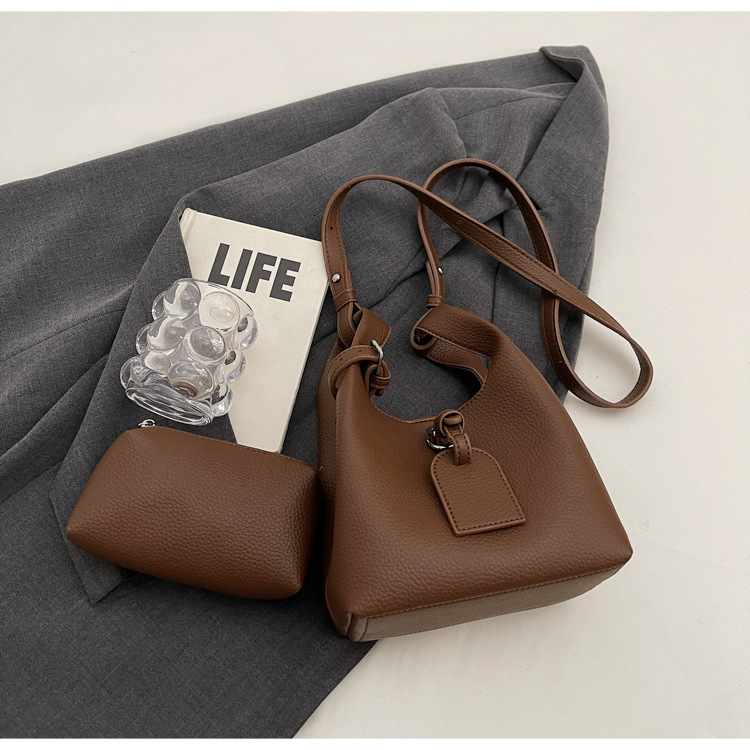 Bucket Bag Bucket Bag PU Stitched Retro Small Gray Coffee Black Women Daily Double Strap Zipper Round Commute Polyester Lining Bucket Bag