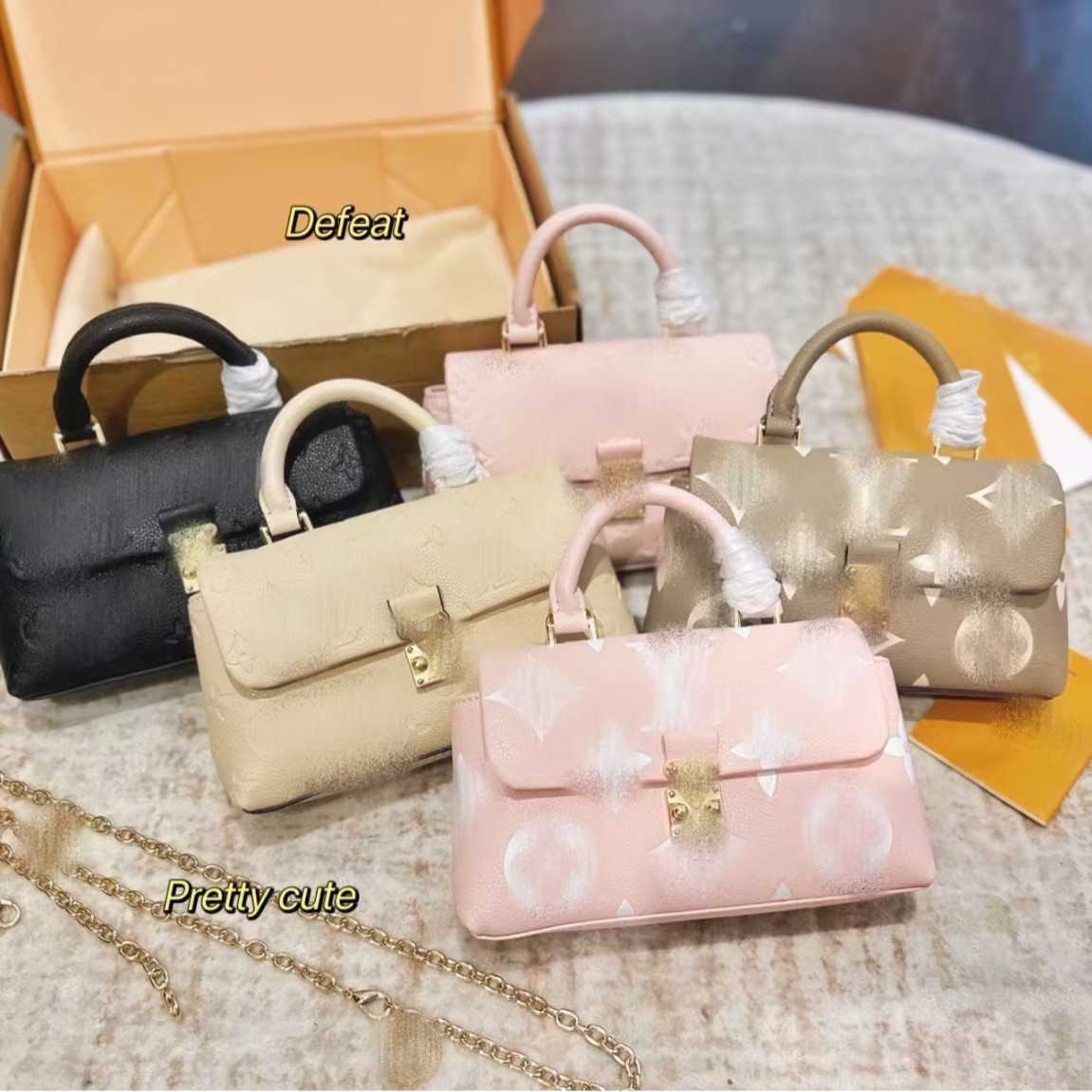 New genuine leather Madeline Princess chain bag, a versatile and fashionable shoulder bag, handbag, and crossbody bag