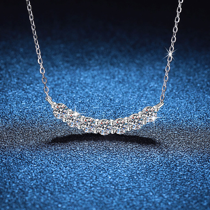 Women Silver Color Chain Necklace, Simple Seven Round Cubic Zirconia Pendant Necklace, Fashion Casual Daily Jewelry