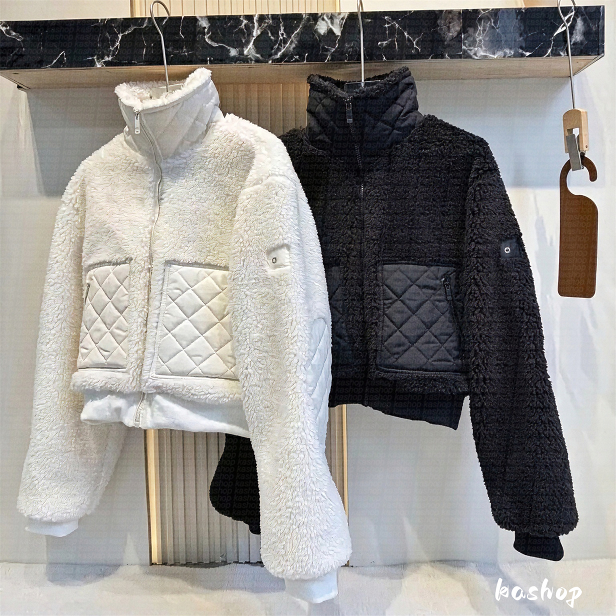 Designer Women's Yoga Lamb Wool Hair Jackets Navy Fleece Zipper Thick Winter Coat Cotton Crop Tops Hoodie Clothes Clubhouse Jacket Sports Sets