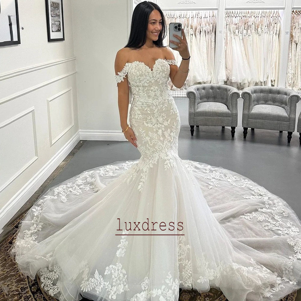 Elegant Lace Mermaid Wedding Dresses Off the Shoulder Backless Appliqued Long Train Draped Bridal Gowns Vestido de Novia Customized