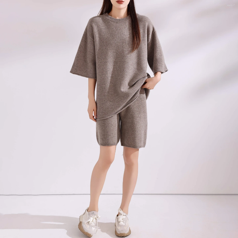 Autumn/Winter Women's Set Merino Wool Knitted Two Piece Casual O-Neck Pullover Short Sleeve Shorts Fashion Korean
