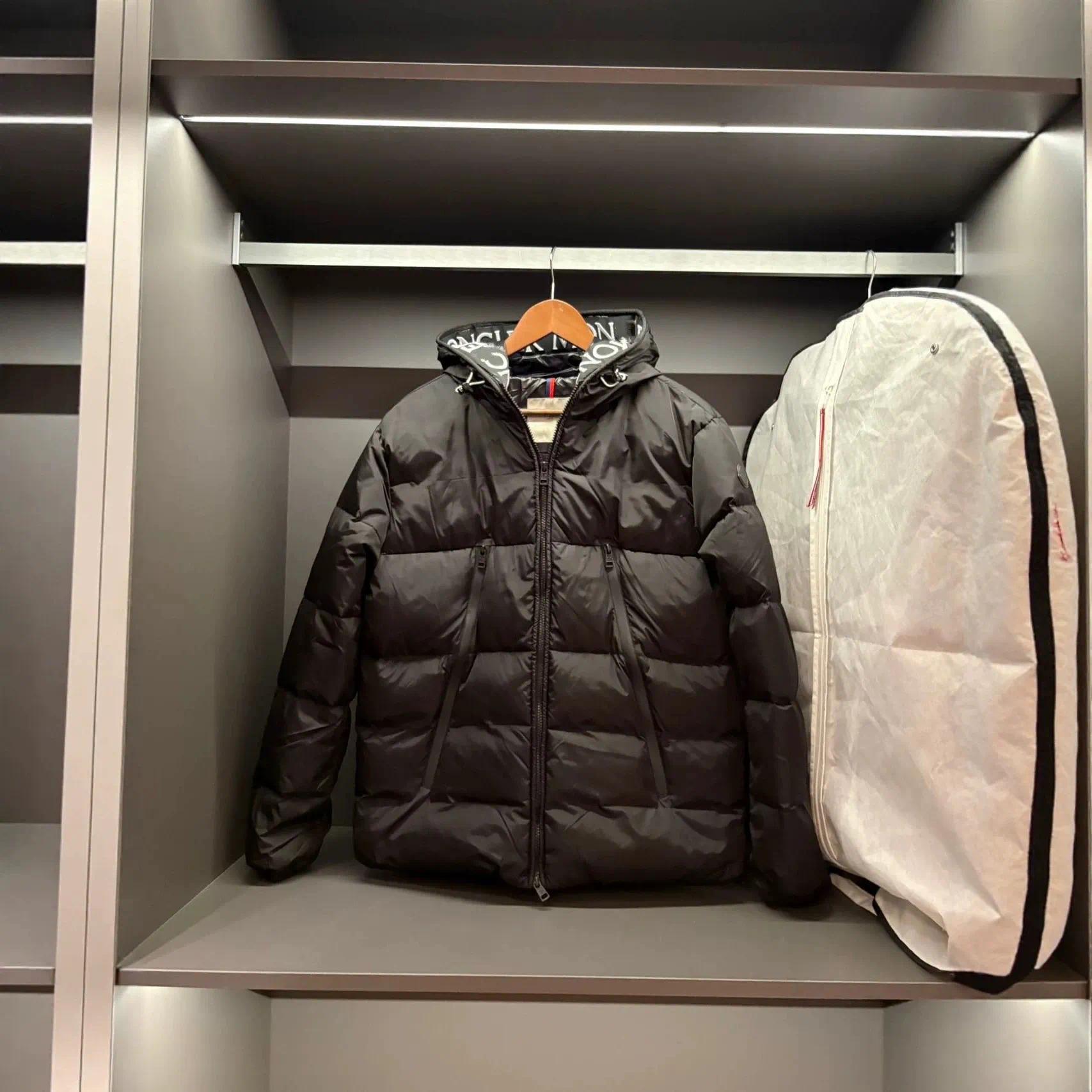 High-end export European American brand 26ss autumn/winter popular style letter embroidered black label down jacket for men and women