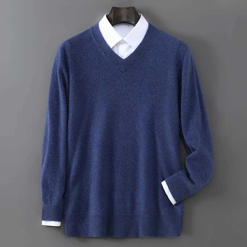 Men's 2025 Autumn Winter New Wool Sweater Solid Color V-Neck Pullover Sweater Casual Loose Business Knit Plus Size Base Sweaters M261016