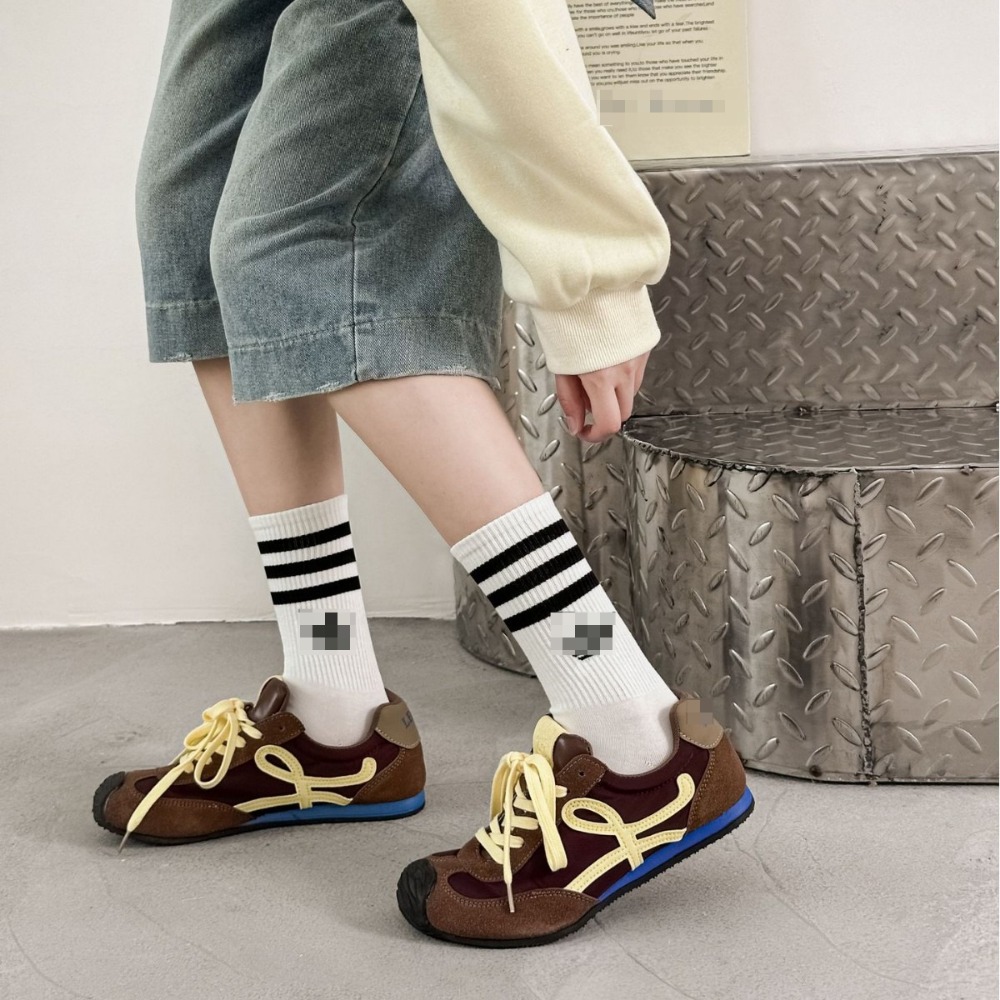 Sport Socks Men's Socks Women's Socks Spring and Autumn Black Three Bar Medium Tube Tide Socks High Tube White Cotton Socks