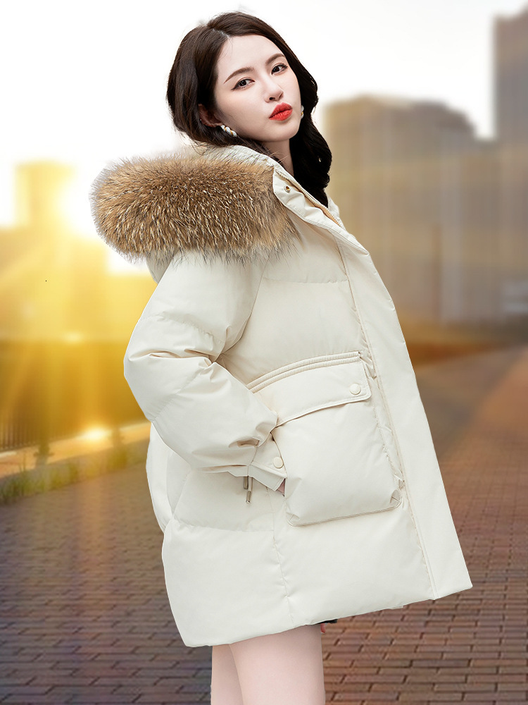 Women Short White Duck Down Jacket 2026 Winter New Large Faux Fur Collar Thick Warm Puffer Coat Windproof For Petite Ladies Daily Wear