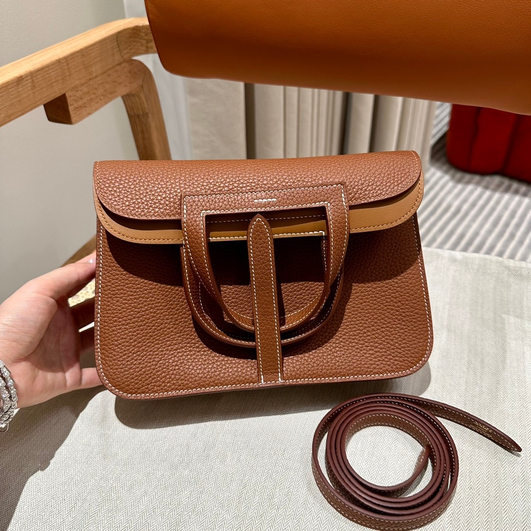 12A designer bag luxurys handbags Horseshoe Bun 25cm clemnce Leather gold Hardware womens bag luxurys bags designer shoulder bag mirror quality bags