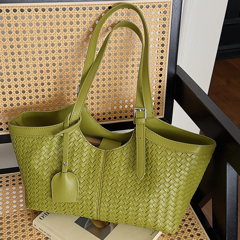 Enqinuo woven pattern tote for women, 2026 summer new vintage handbag, fashionable casual shoulder bag