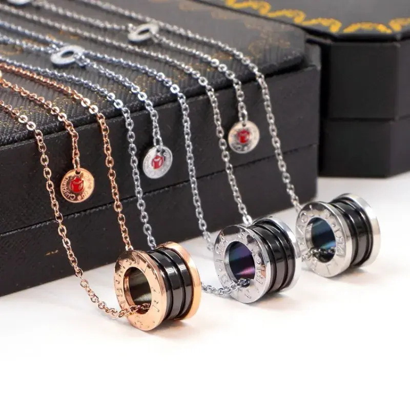 Pendant Necklace Women Men Girl Boy Original Designer 18K Gold Silver Rose Letter B Black drop Ceramics Spring 316L Stainless Steel Branded Engrave