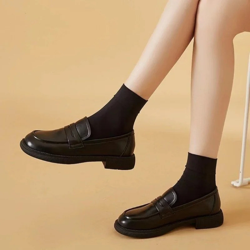Women's Soft Sole Loafers - Comfortable Slip-On Flats Suitable for Commuting and Casual Wear Minimalist n Mother's Shoes 261019