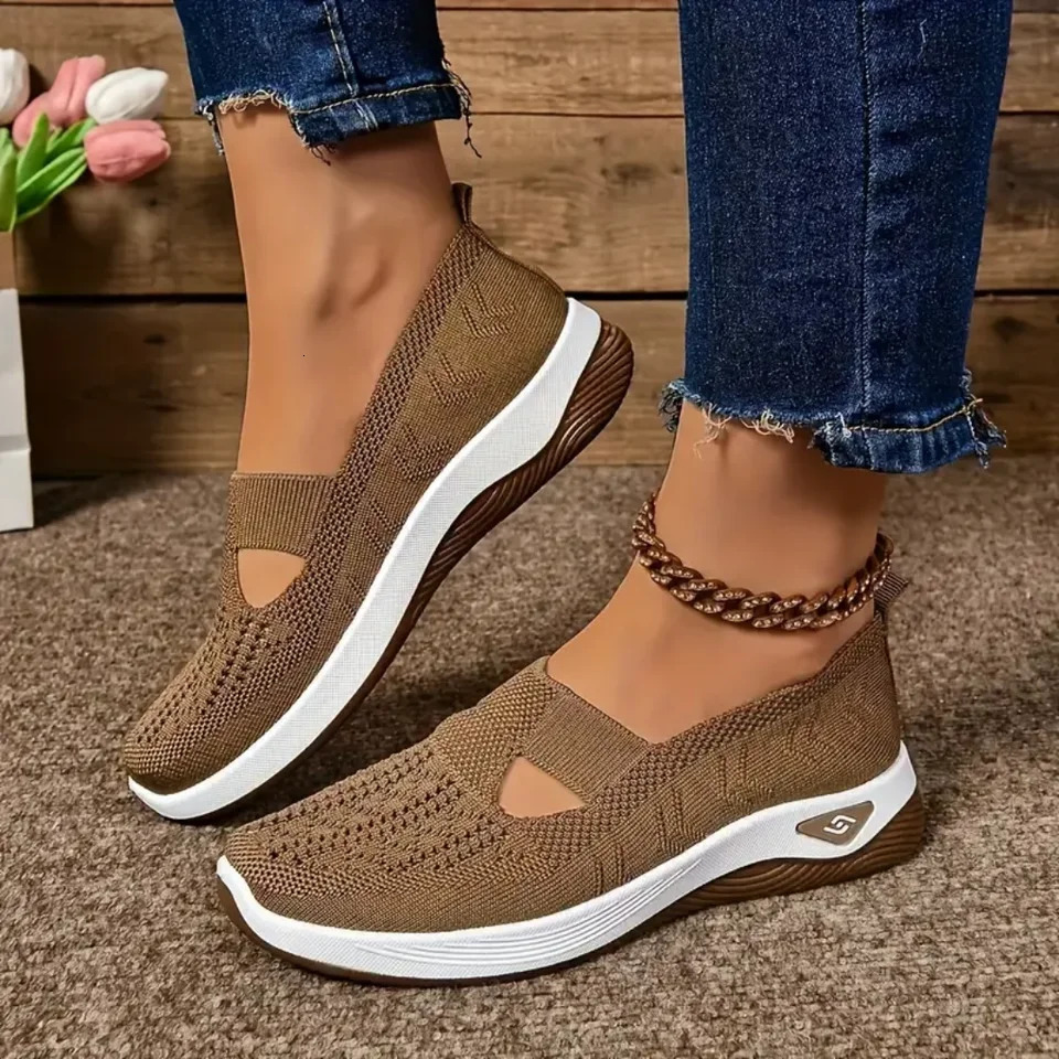 Women's Shoes Casual Sports Shoes Solid Color Breathable Sports Soft-Soled lightweight Walking Shoes Low-Top Knitted Casual S 261019