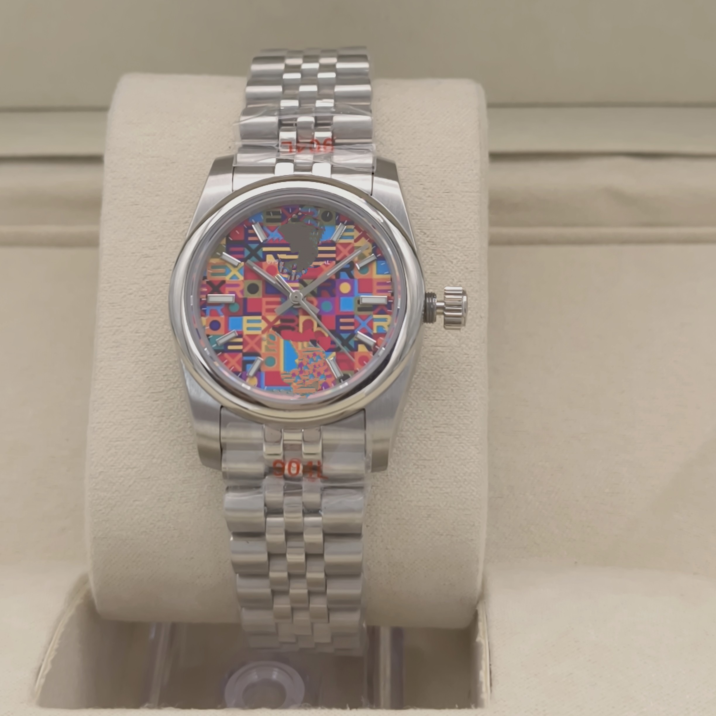 2026 New High Quality Watch Date: 2836-4 31MM Colorful dial Smooth bezel 5-link Sapphire dial Waterproof Silver Watch