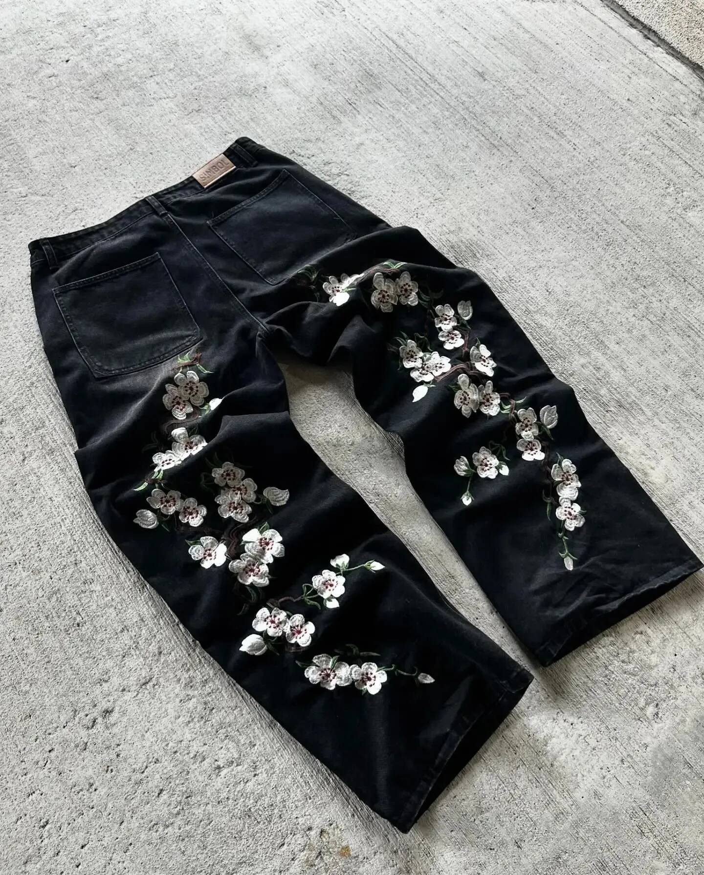 Black Baggy White Cherry Blossoms Print Jeans Y2k Retro Multiple Pockets Straight Wide Leg Denim Pants Men Women Rock Streetwear 241017 f0
