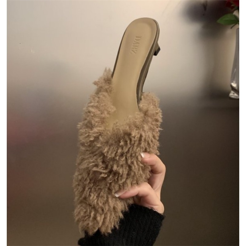 Kitten Heel Furry Mule Slides Women Rose Pink Sexy Slippers Ladies Pointy Toe Stiletto Plush Sandals Winter Party Shoes 260928
