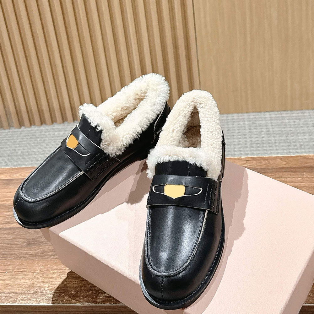 Fashion Luxury Designer Smooth Leather Penny Loafer Outdoor Retro Style Womens Loafer Warm Comfort Shearling Lining Winter Loafer Rubber Outsole Siz