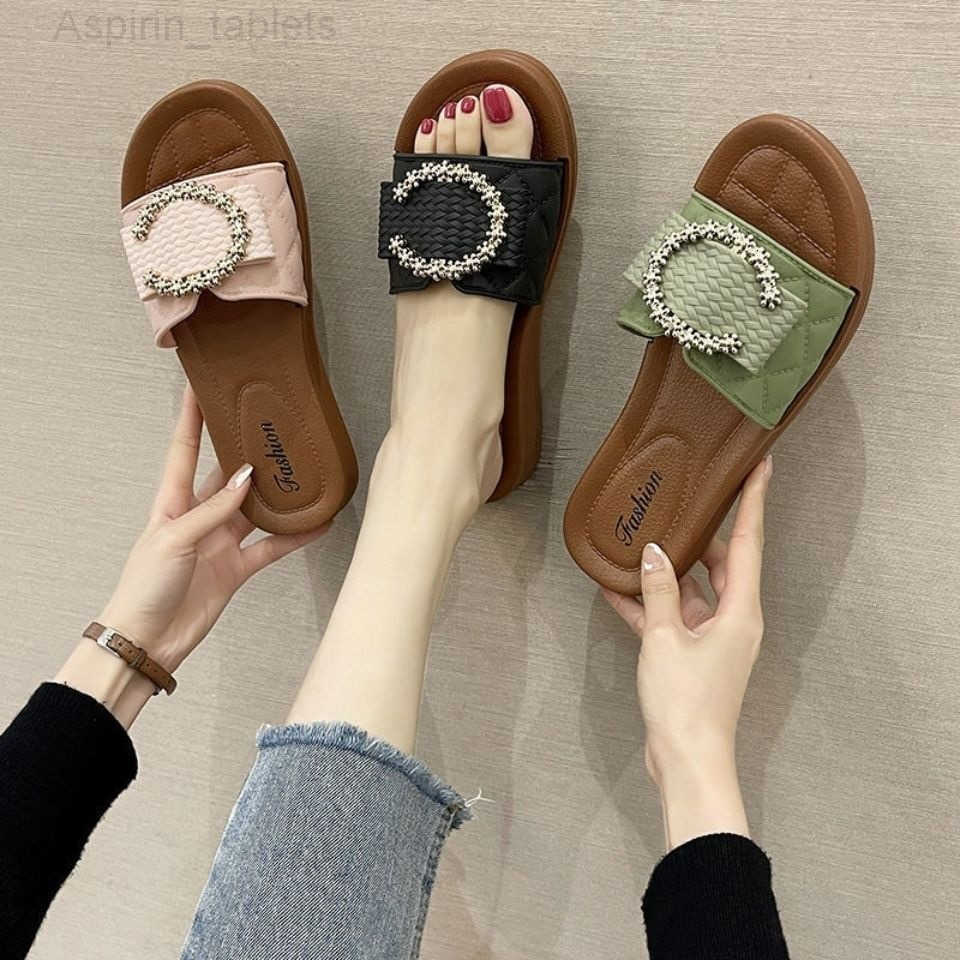Slippers free shipping slippers Women Outdoor Slippers New Trendy Internet Celebrity Shoes Unique Style SoftSoled Indoor Fashion Beach Sandals Daily