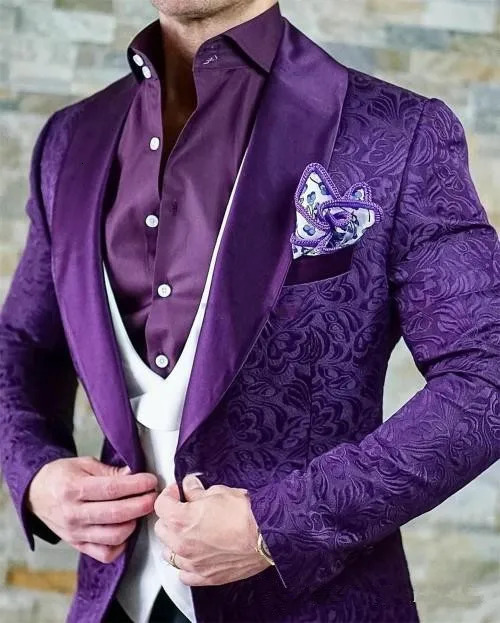 Purple Embossing Groom Tuxedos Shawl Lapel Groomsmen Mens Wedding Dress Fashion Man Jacket Blazer 3 Piece SuitJacketPantsVest 261019