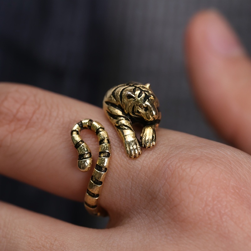 Luxury Elegant Dainty Jewelry Luxury Brand Designer Jewelry Alloy Tiger Ring, Adjustable Size, Best-Selling Product, Fashionable And Trendy, Direct