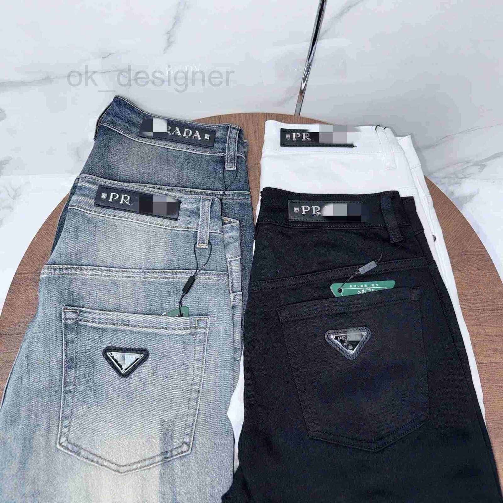 Men's Jeans Designer Triangle Logo European Version Men's Slim Fit Denim Shorts, Summer Cool Stretch Washed Straight-Leg Five-Inch Men