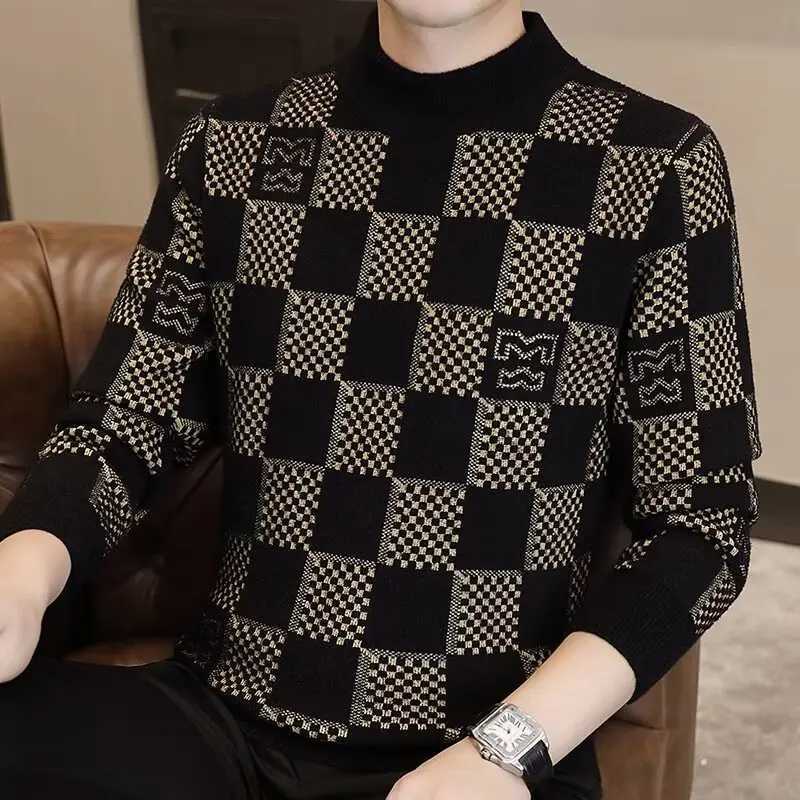 autumn Checkered sweater for men's and winter new fashion brand jacquard knitted sweater with half high collar and bottom layer M261016