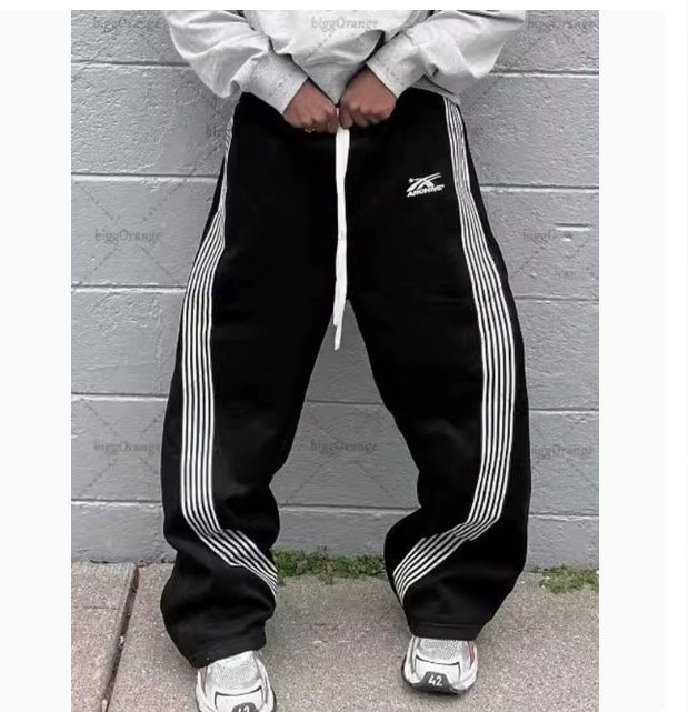 Streetwear Sweatpants Y2K Pants Harajuku Hip Hop Gothic Retro Stripe Baggy Casual Pants Men Women Elastic Waist Jogging Pants