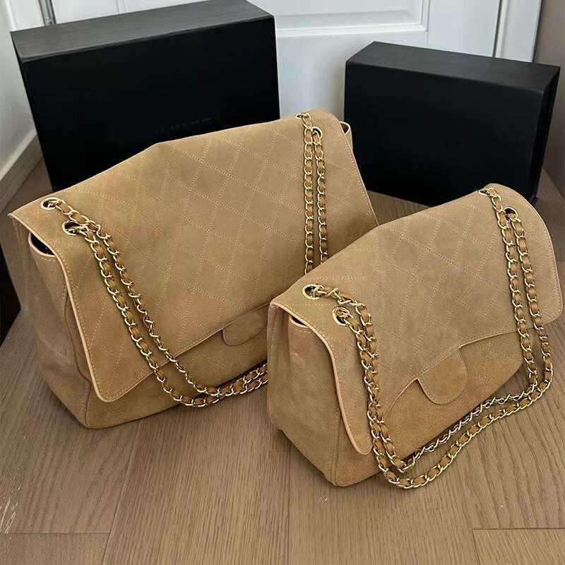 Top Women Designer Maxi Suede Shoulder Bags Baguette Classic Flap Vintage Handbags Cowhide Leather Airport Totes Bag Luxury WorkCommute Shoulder Bag