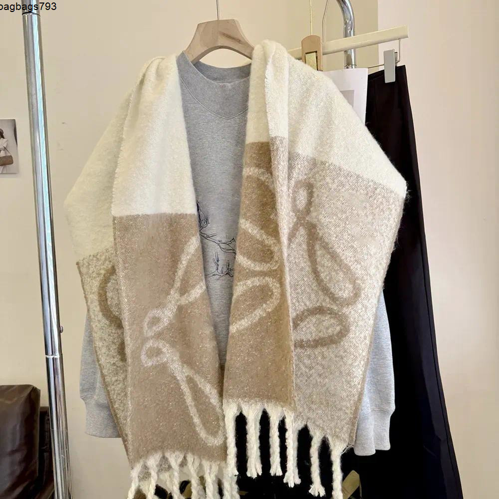 Scarves Designer Womens Cashmere Scarf Winter Warm Soft Plush Wrap Striped Letter Print Fringe Shawl Luxury Fashion Couple Scarves with Gift Box