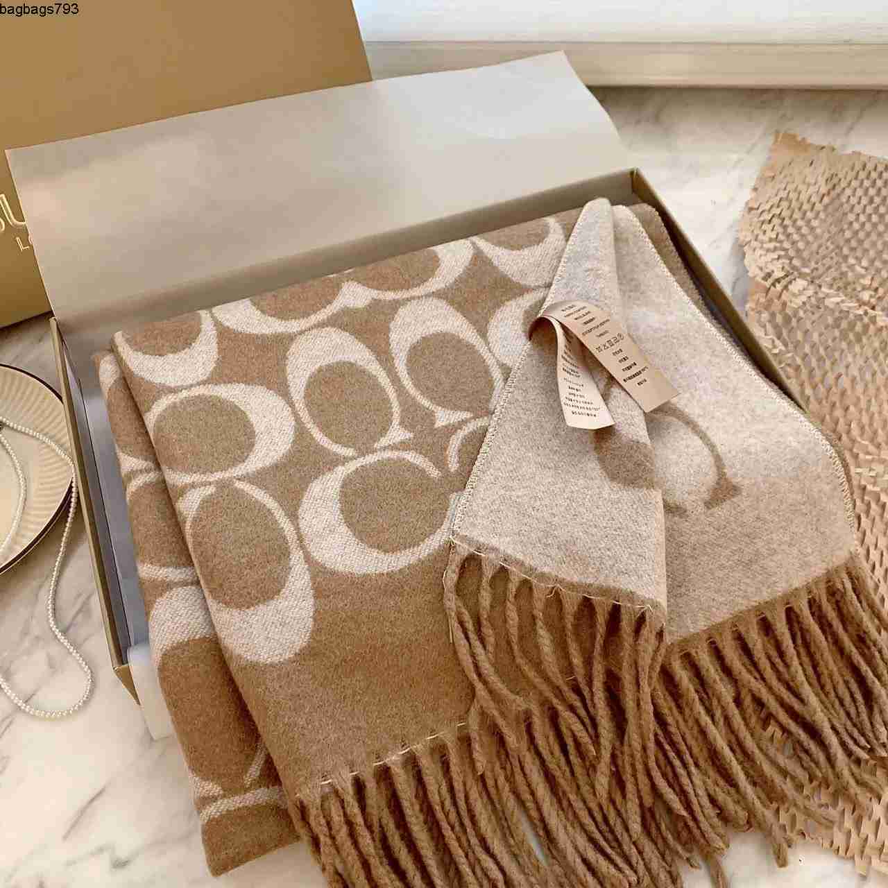 Scarves Cashmere scarf women's letter C tassel scarf luxury designer scarf winter warm cashmere scarf fashionable outdoor scarf 2027