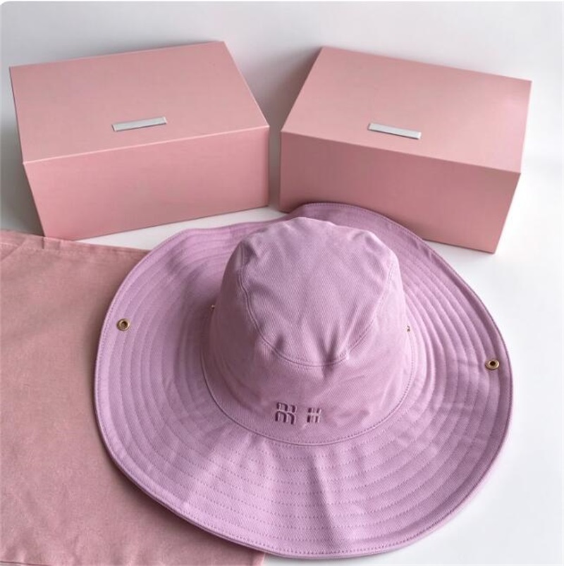 Women Designer Bucket Hat Womens Mens Classic Denim Style Unisex Designers Hats Luxury Fashion Baseball Caps Fisherman Buckets Embroidery Casual Cow