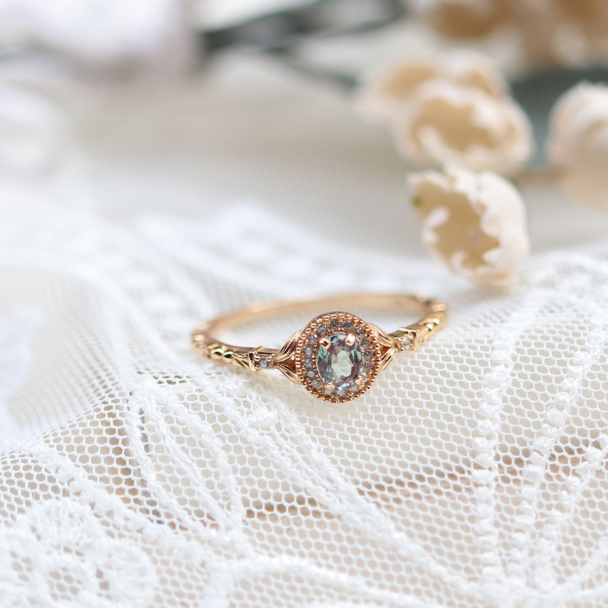 Alexander Vintage Zircon Ring for Women, Non-Fading, Exquisite, Light Luxury, High-End Feel, Versatile Open Ring, Trendy
