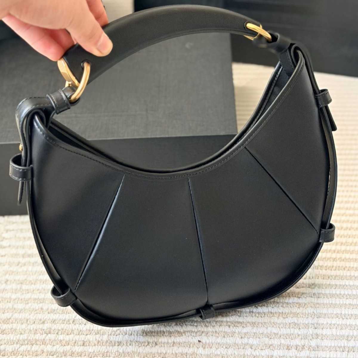 Designer Womens Leather Hobo Bag Paneled Arc Half Moon Shoulder Purse Luxury Crossbody Handbag Black