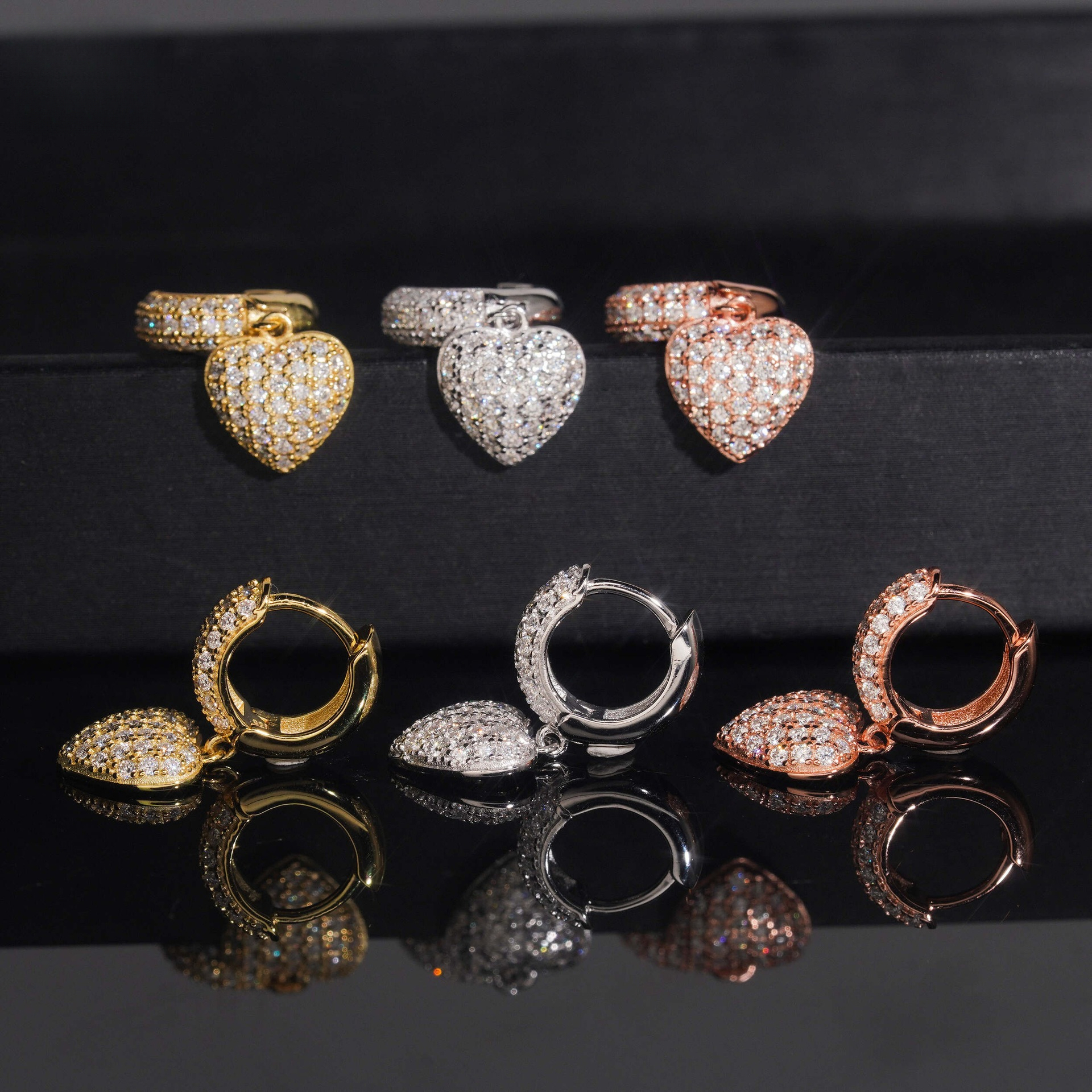high-quality best-selling heart-shaped 10mm earrings, S925 silver inlaid with VVS moissanite, popular in Europe and America, direct supply