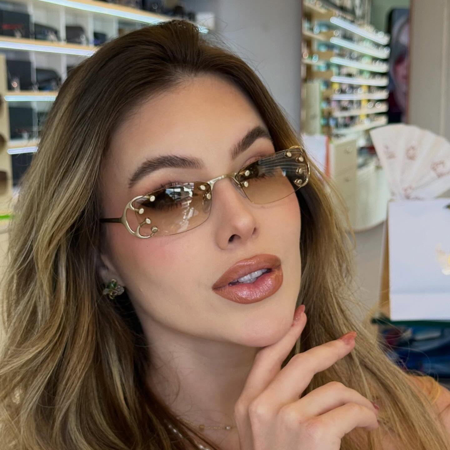 New Stylish Hollow-Leg Sunglasses, Small Frame, Square, Rimless, Trendy Sunglasses With A High-End European American Feel For Both Men And Women Lao