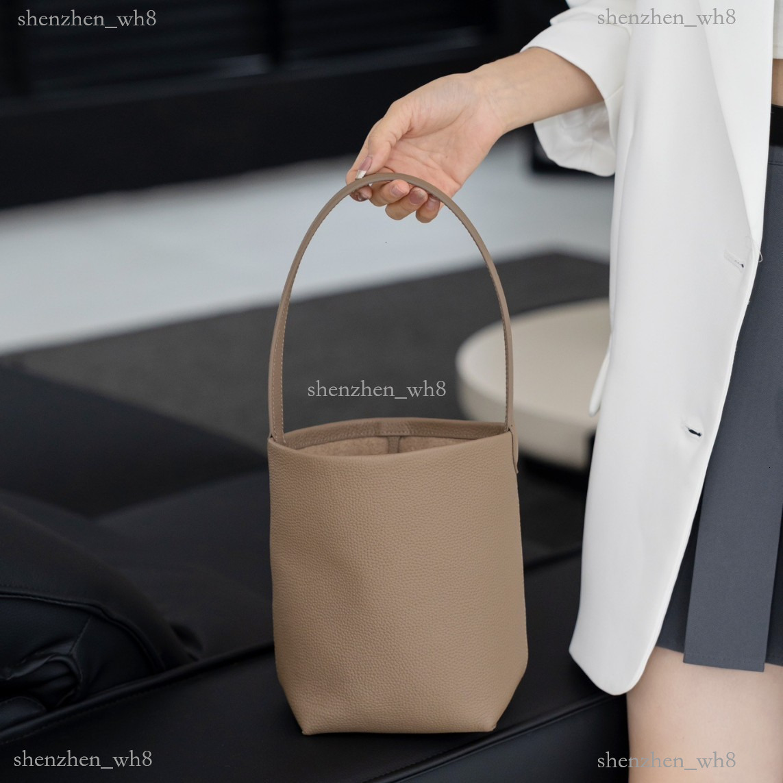 Row bucket bag N/S Park Tote Bag in Leather in bucket Handbag Hobo Bag Designer RoW Bags Large Capacity Brief Case Handbags Luxury Wallet Real Leath