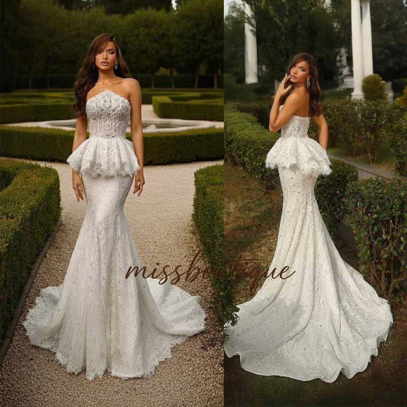 Gorgeous Strapless Sequins Mermaid Wedding Dresses Sleeveless Beaded Bridal Gowns Sweep Train Robe De Mariee Q019