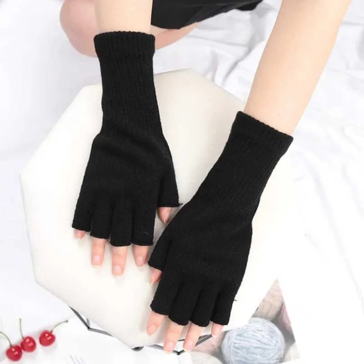 Sports Gloves Long Black Fingerless * * Knitted fitness Gloves For Men Women Warm Stretch Elastic Fashion Winter Outdoor Mitten Cycling Access