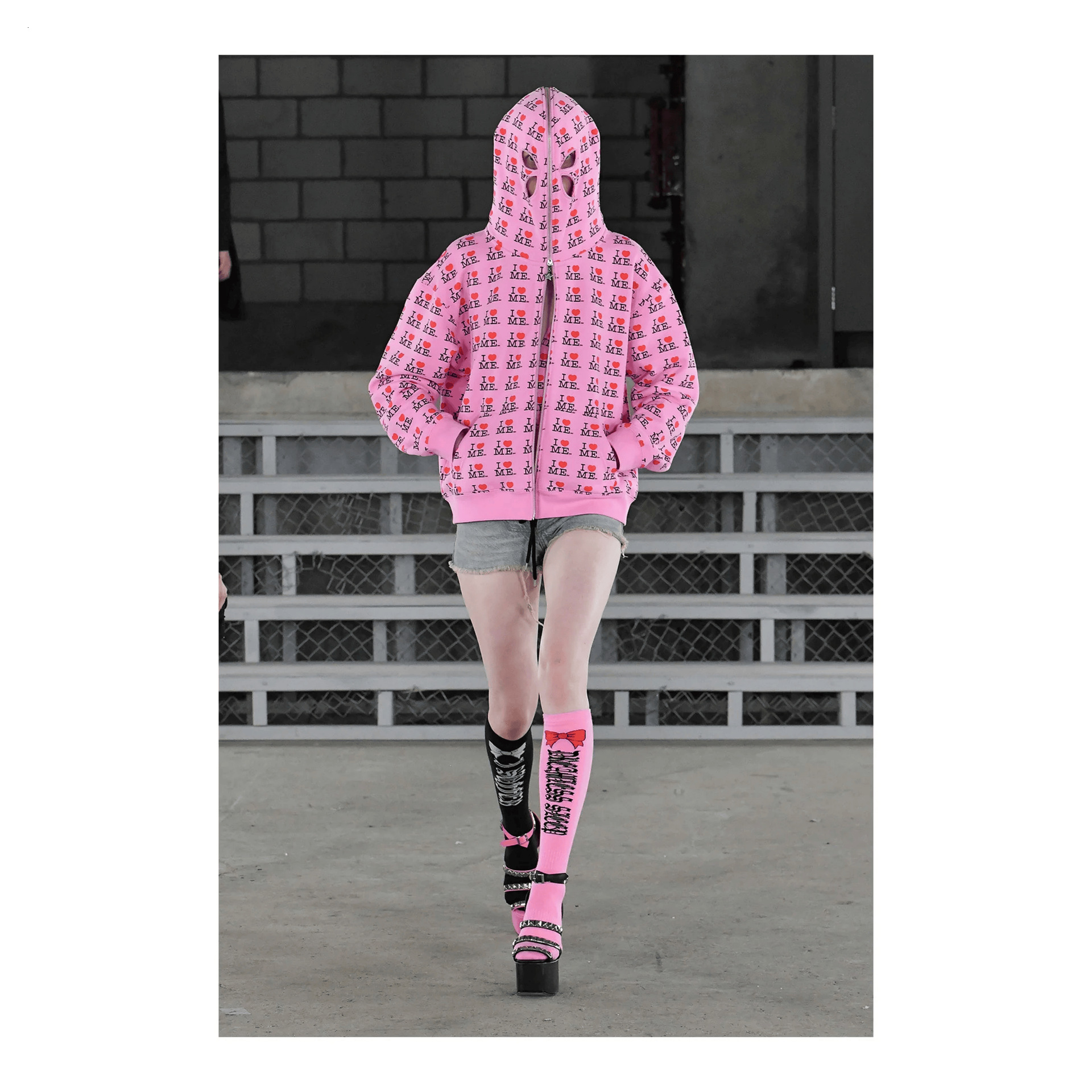 Korean-style niche design, trendy casual, cross-border women's fun vibe pink streetwear sweatshirt for autumn designer Luxury goods and winter