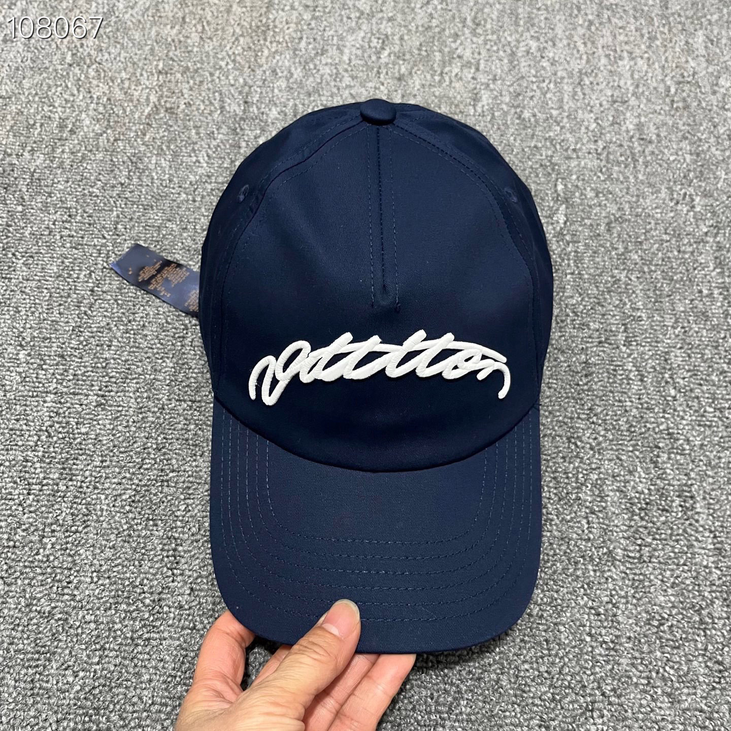 Classic Designer Baseball Cap Embroidered Letter Curved Brim Casual Streetwear Hat for Men Women Vintage Sports Style Outdoor Travel Casquette