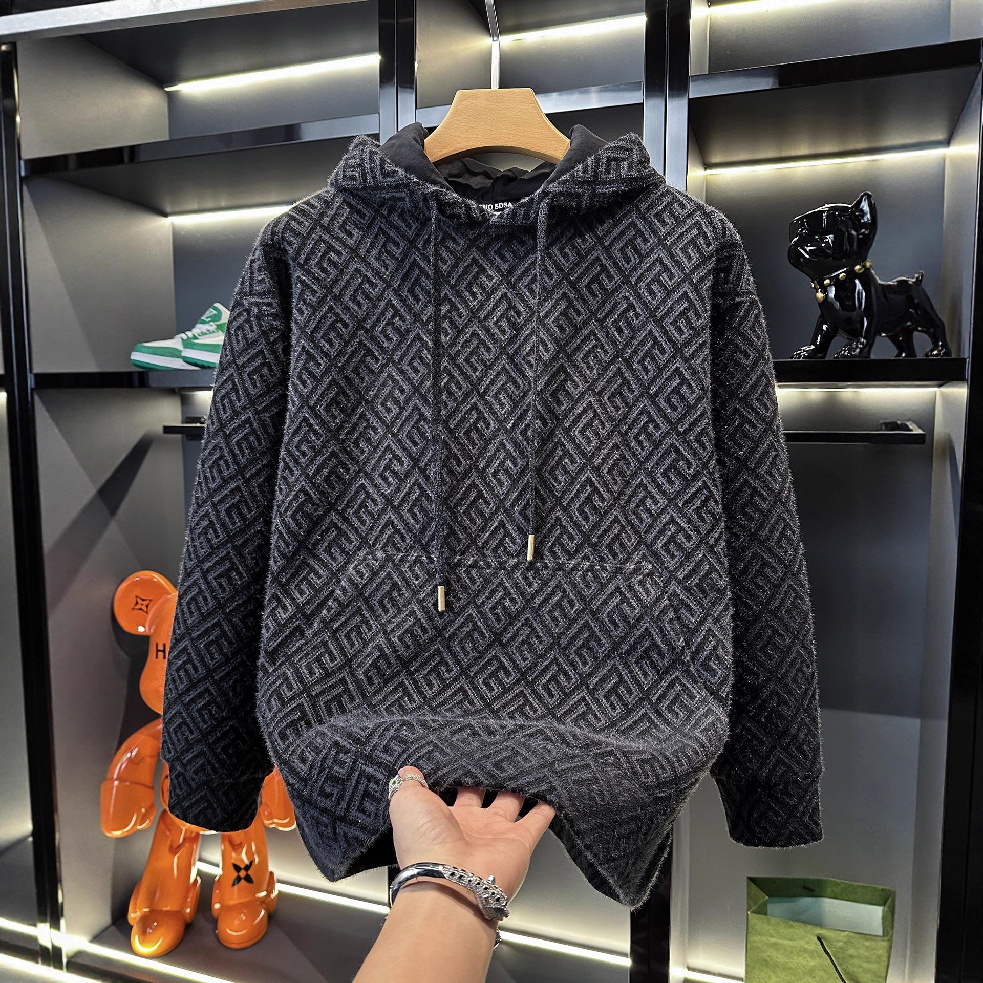 Autumn Winter European Collection Men's Hooded Sweatshirt, Trendy American Casual Light Luxury Versatile Stylish Pullover Tops